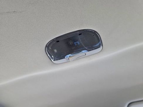 Used 2018 Subaru Outback 2.5i AWD/4WD image 31