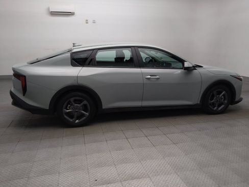 Used 2025 Kia K4 FWD image 10
