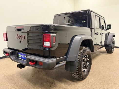 Used 2022 Jeep Gladiator Rubicon AWD/4WD image 7