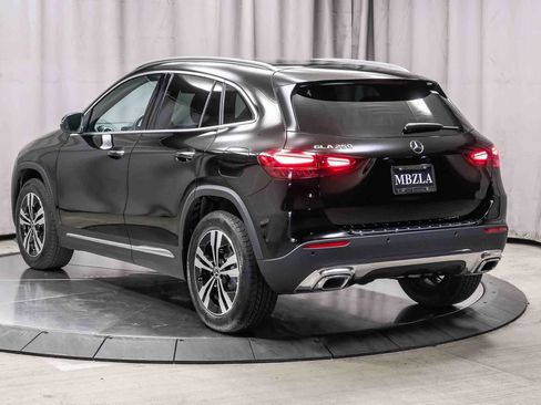 Certified 2026 Mercedes-Benz GLA 250 image 2