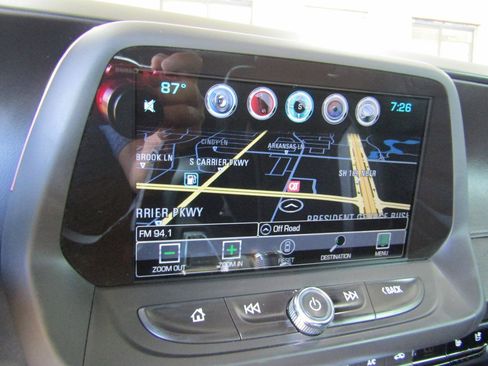 Used 2016 Chevrolet Camaro LT RWD image 18