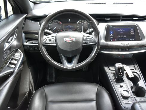 Used 2019 Cadillac XT4 Sport w/ Cold Weather Package AWD/4WD image 12