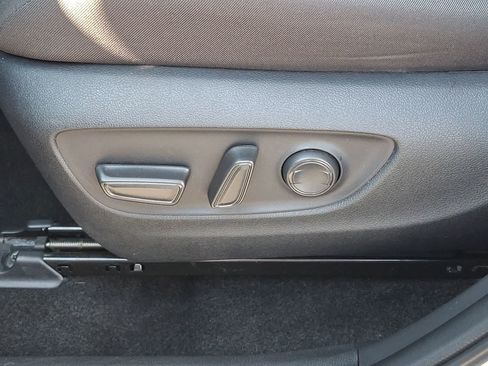Certified 2025 Toyota RAV4 XLE AWD/4WD image 24