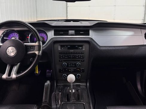 Used 2012 Ford Mustang GT Premium w/ Comfort Pkg RWD image 13