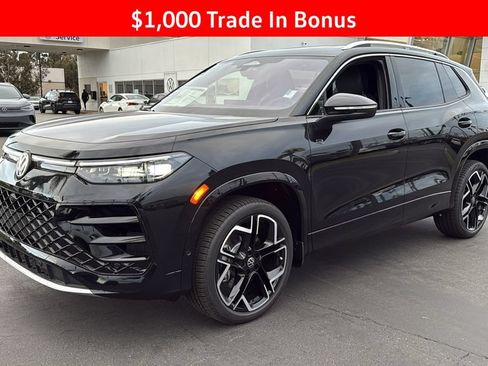 New 2026 Volkswagen Tiguan SEL R-Line AWD/4WD image 7