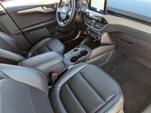 Used 2022 Ford Escape SEL image 14