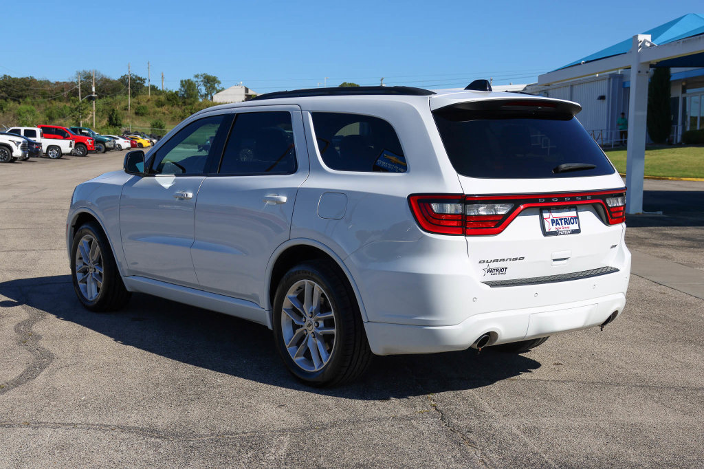 Used 2024 Dodge Durango GT RWD image 5