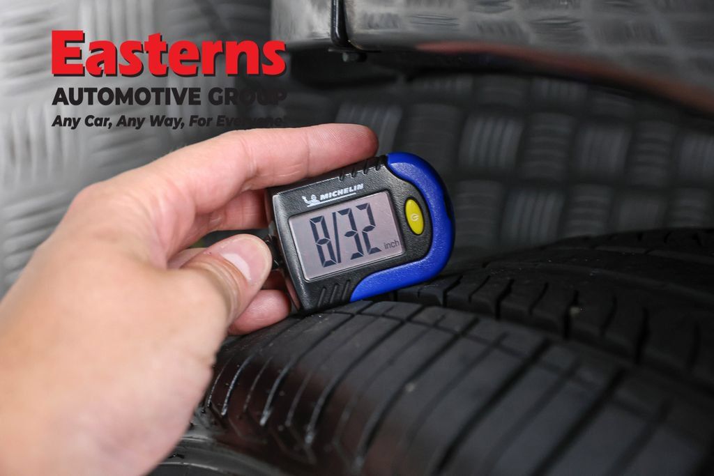 Used 2024 Dodge Durango GT RWD image 27