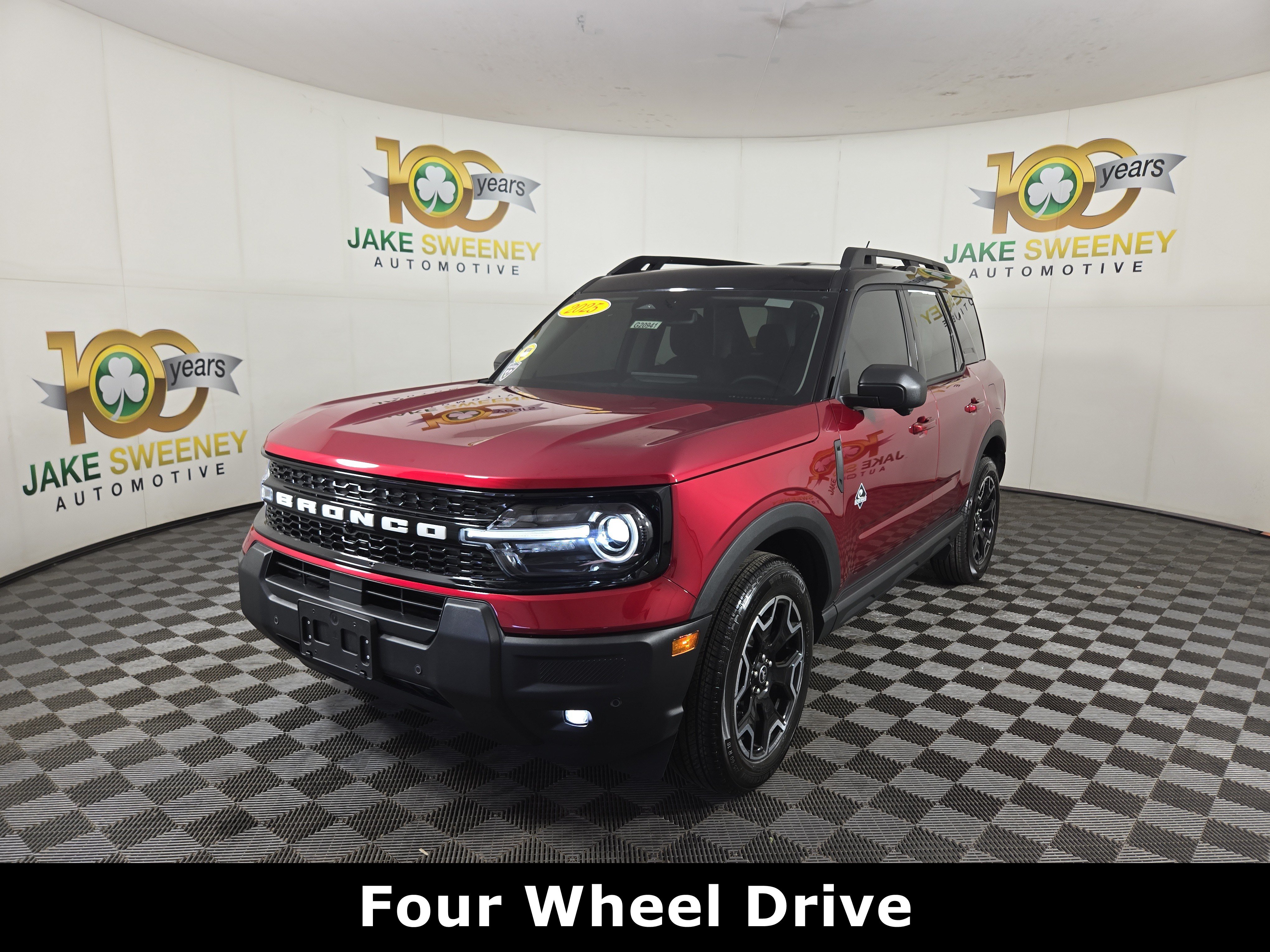 Used 2025 Ford Bronco Sport Outer Banks w/ Outer Banks Tech Package+ AWD/4WD image 3