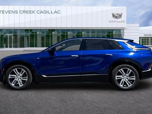 Certified 2024 Cadillac Lyriq Tech w/ Driver Assist Package AWD/4WD image 6