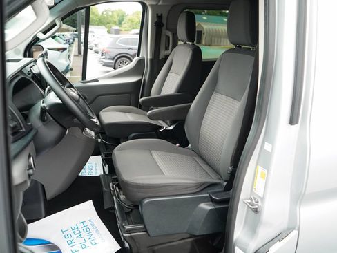 Used 2023 Ford Transit 350 XLT RWD image 6