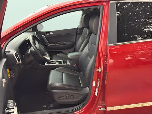 Used 2021 Kia Sportage EX FWD image 27
