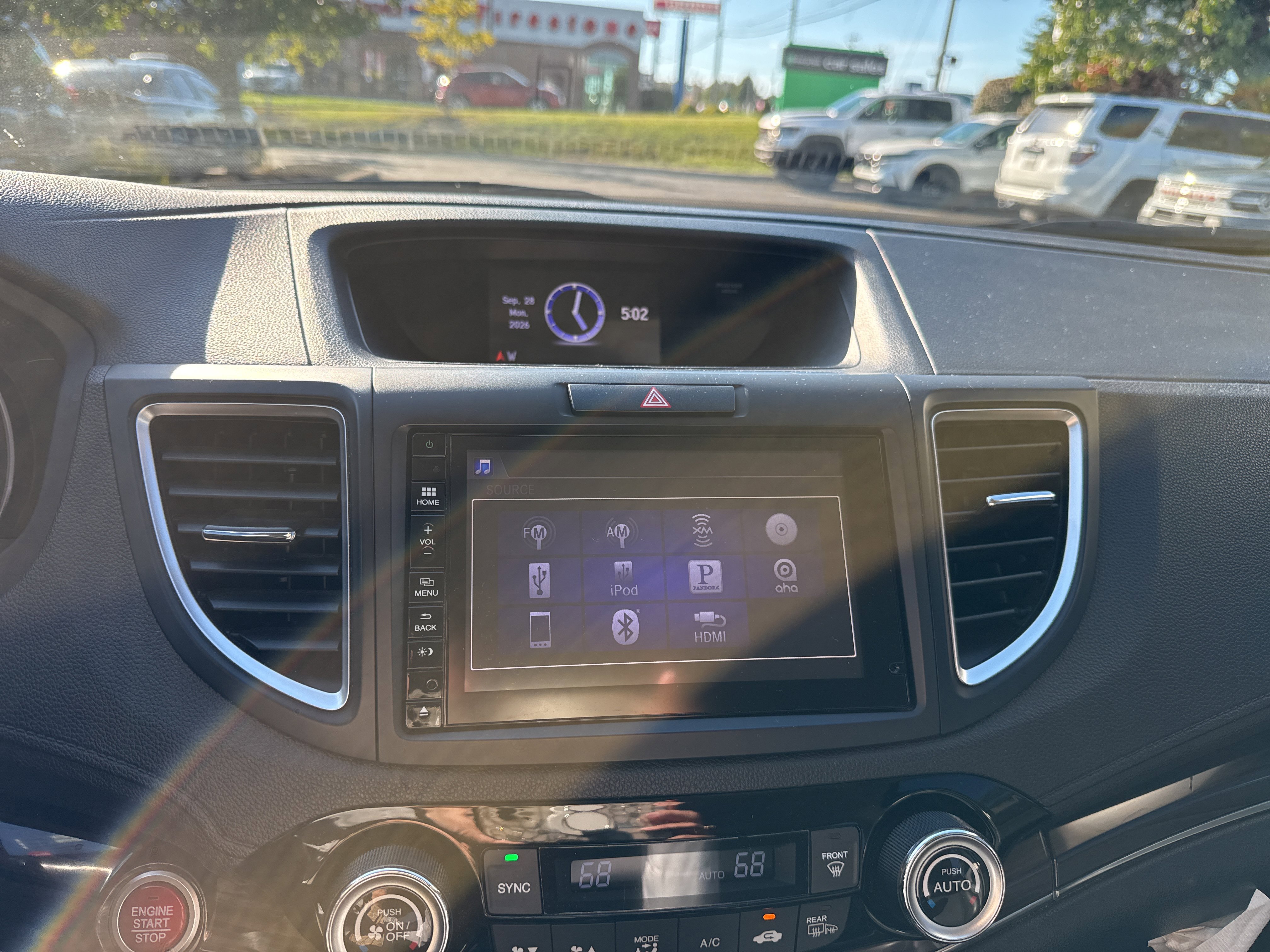 Used 2015 Honda CR-V Touring image 2