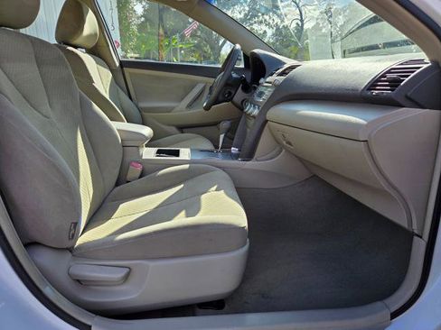 Used 2008 Toyota Camry LE image 26