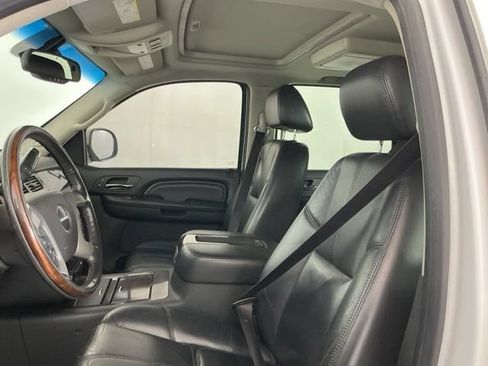 Used 2008 GMC Yukon Denali AWD/4WD image 12