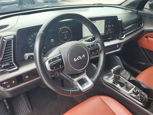 Used 2023 Kia Sportage SX image 22