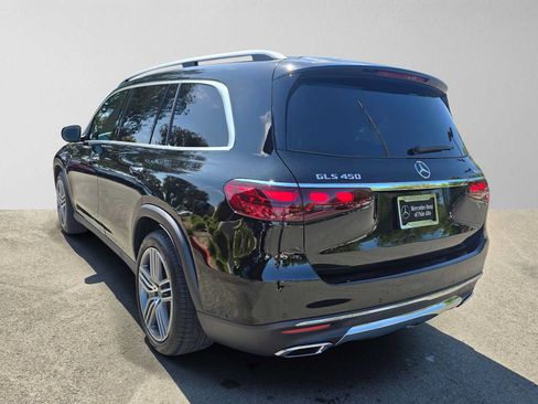 Used 2026 Mercedes-Benz GLS 450 4MATIC image 7
