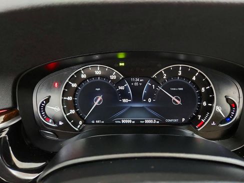 Used 2017 BMW 530i xDrive image 16