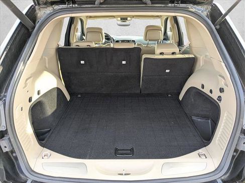 Used 2018 Jeep Grand Cherokee Limited w/ Trailer Tow Group IV image 7