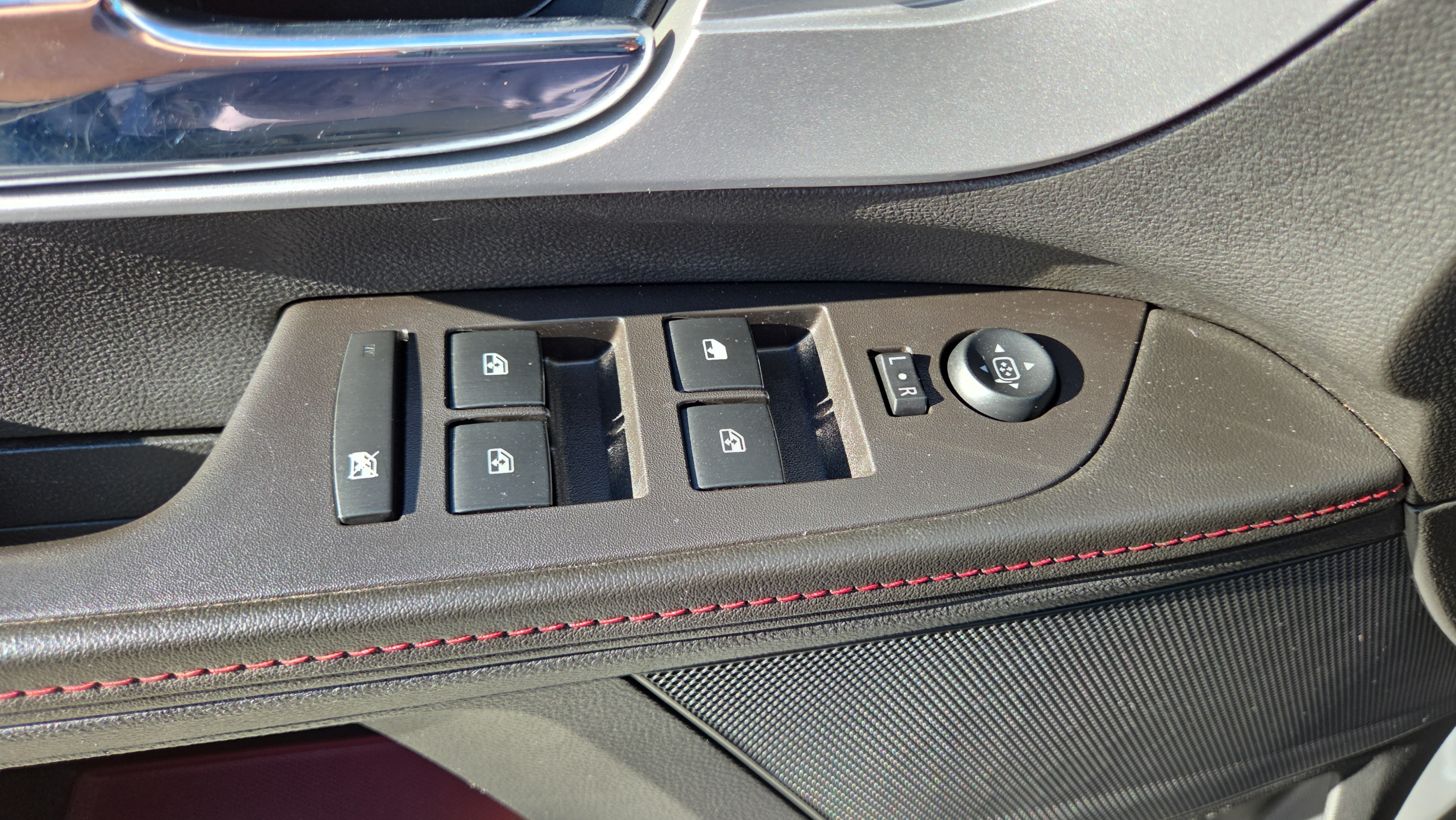 Used 2014 Chevrolet Equinox LT w/ Driver Convenience Package FWD image 33