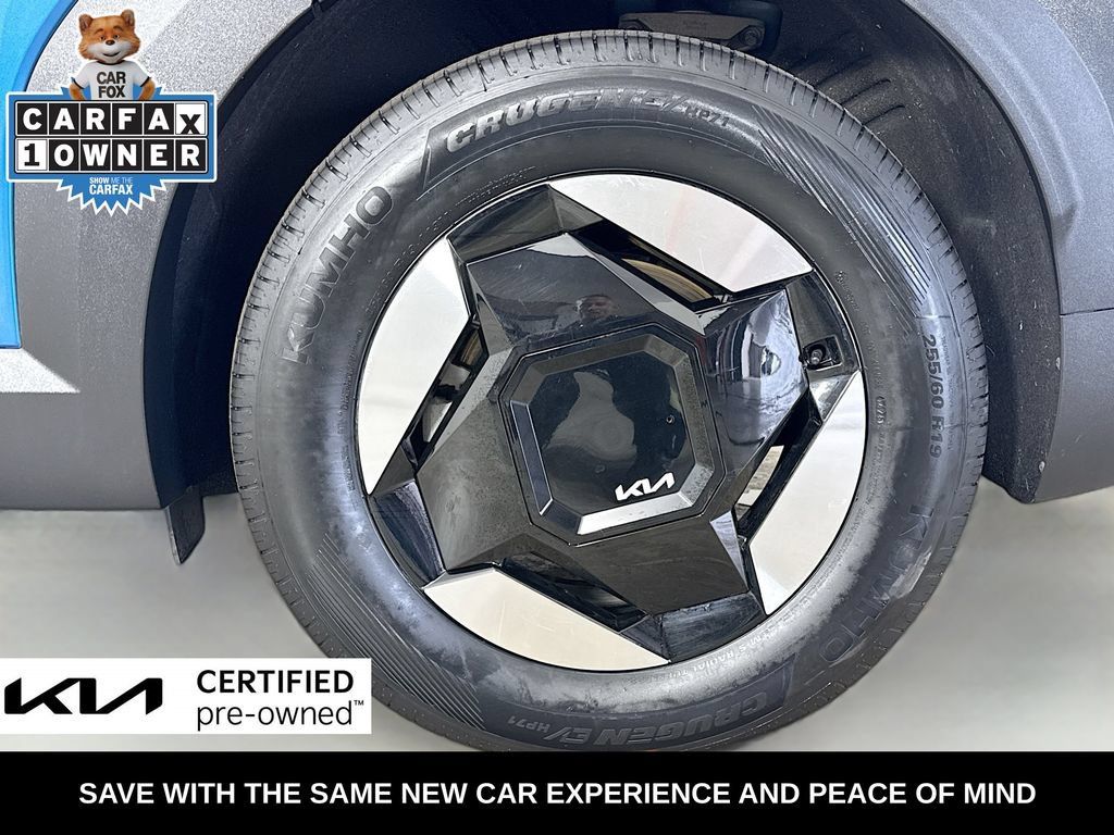 Certified 2024 Kia EV9 Wind AWD/4WD image 40
