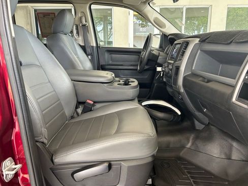Used 2019 RAM 1500 Tradesman RWD image 21