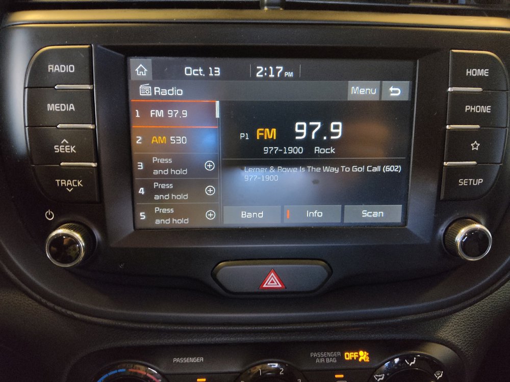 Used 2021 Kia Soul LX FWD image 25