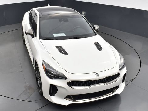 Used 2022 Kia Stinger GT1 w/ Red Interior Color Package RWD image 16