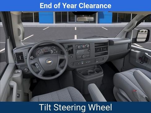 New 2025 Chevrolet Express 4500 4500 Series w/ Power Convenience Package image 17