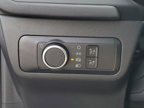 Used 2025 Ford Escape Active AWD/4WD image 14