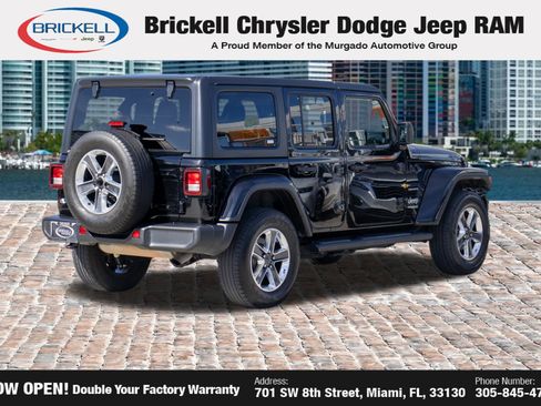 Used 2021 Jeep Wrangler Unlimited Sahara image 6