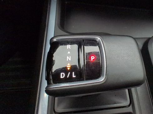 Certified 2024 Chevrolet Silverado 1500 LTZ w/ Technology Package image 18