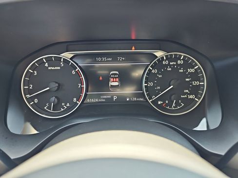 Used 2024 Nissan Rogue SV FWD image 23