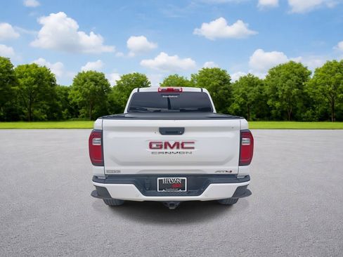 Used 2026 GMC Canyon AT4 w/ AT4 Premium Package AWD/4WD image 6