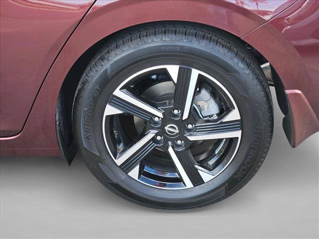 Used 2025 Nissan Sentra SV w/ Trunk Package FWD image 10