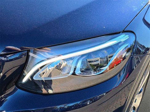 Used 2019 Mercedes-Benz GLC 300 GLC 300 image 36