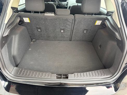 Used 2016 Ford Focus SE FWD image 30