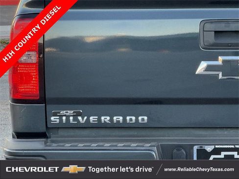 Used 2017 Chevrolet Silverado 2500 High Country w/ Duramax Plus Package image 8