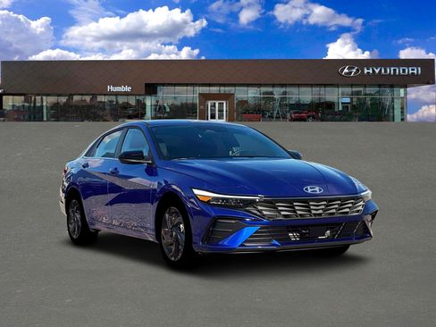 New 2026 Hyundai Elantra SEL Sport Premium FWD image 11