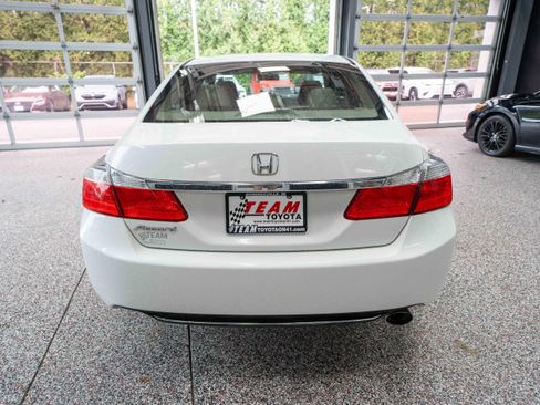 Used 2014 Honda Accord LX image 3
