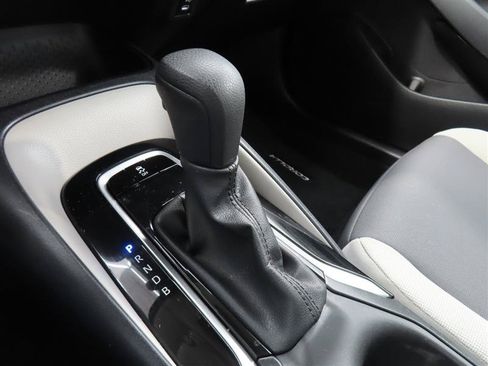 Used 2023 Toyota Corolla LE FWD image 22