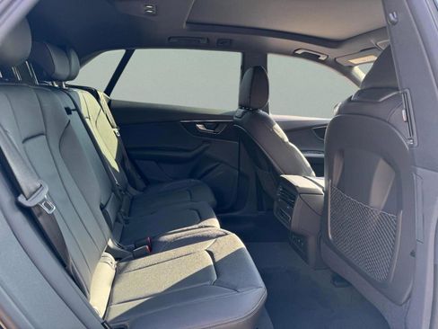 Certified 2025 Audi Q8 Premium w/ Convenience Package image 8