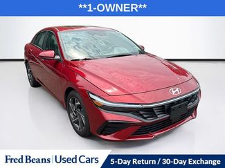 Certified 2025 Hyundai Elantra SEL FWD video 1