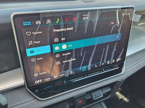 New 2026 Volkswagen Tiguan SE R-Line AWD/4WD image 8