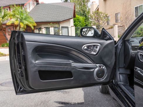 Used 2005 Aston Martin Vanquish S image 34