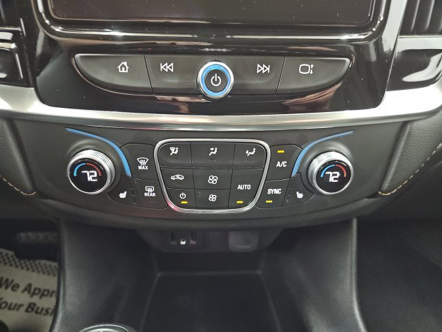 Used 2019 Chevrolet Traverse LT FWD image 10