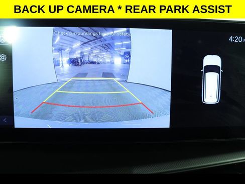 Used 2025 Hyundai Santa Fe SEL AWD/4WD image 7