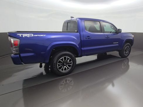 Used 2022 Toyota Tacoma TRD Sport w/ Technology Package RWD image 10