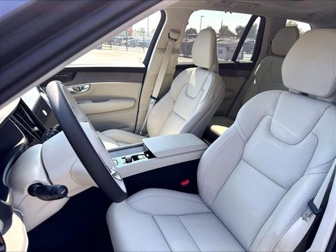 New 2026 Volvo XC90 T8 Ultra w/ Protection Package Premier AWD/4WD image 11