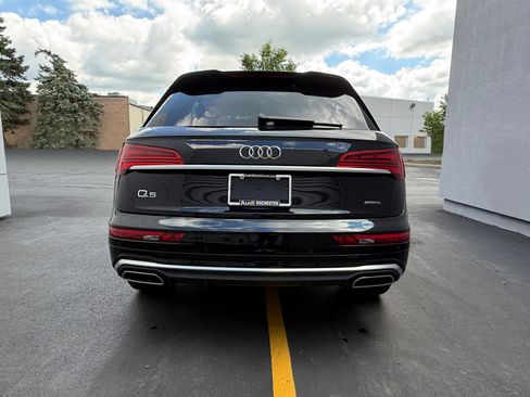 Used 2023 Audi Q5 2.0T Premium Plus w/ Premium Plus Package AWD/4WD image 11